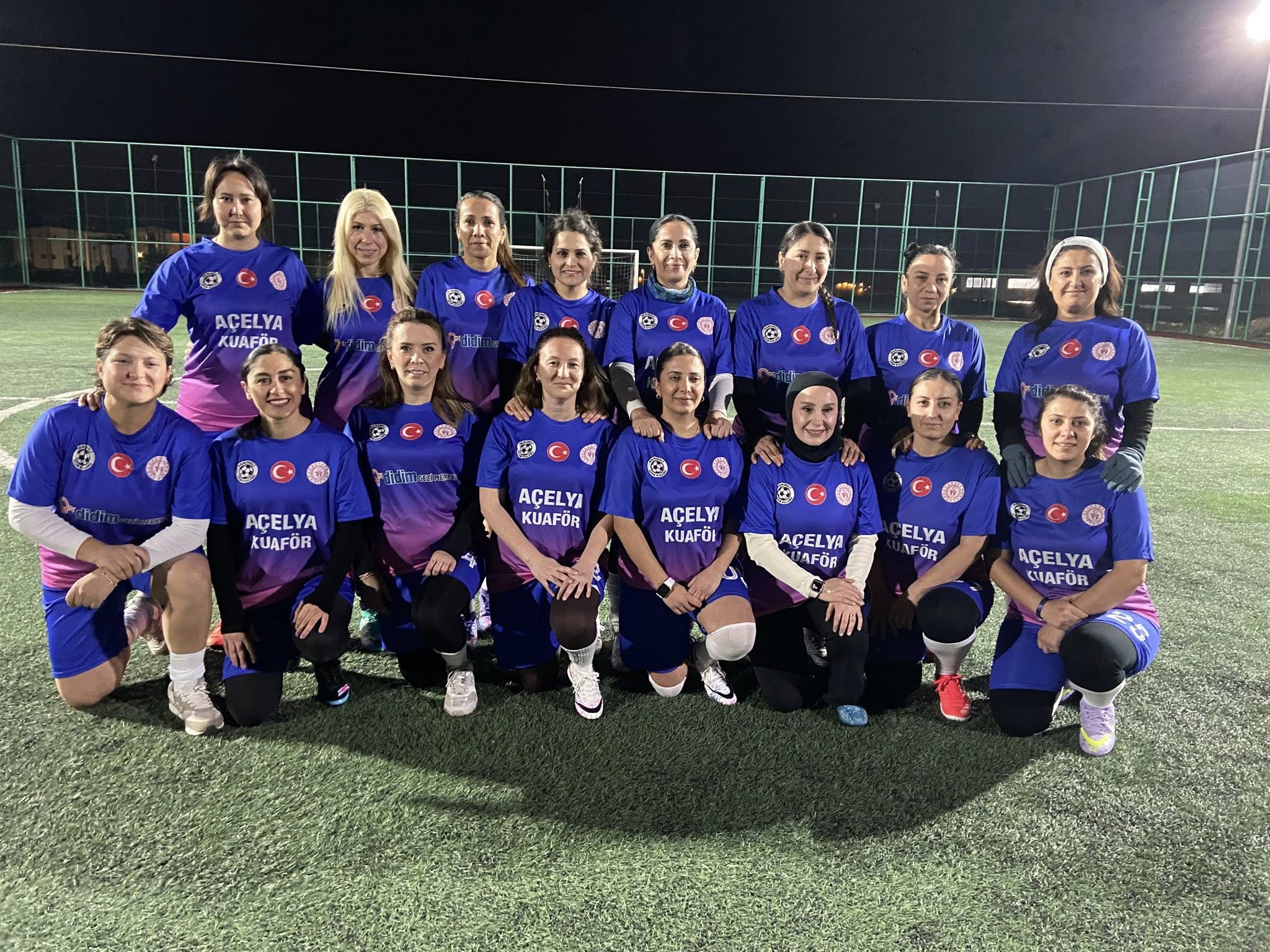  Hanımeli futbol takımından Renkli Futbol Karşılaşması