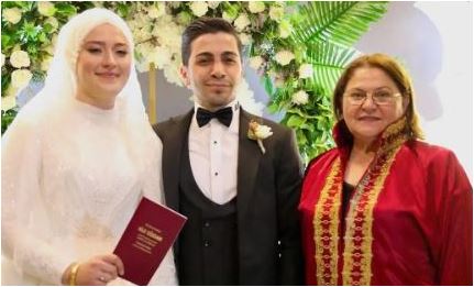 BAŞKAN GENÇAY GÖREVE HAYIRLI İŞLE BAŞLADI; İLK NİKAHI KIYDI