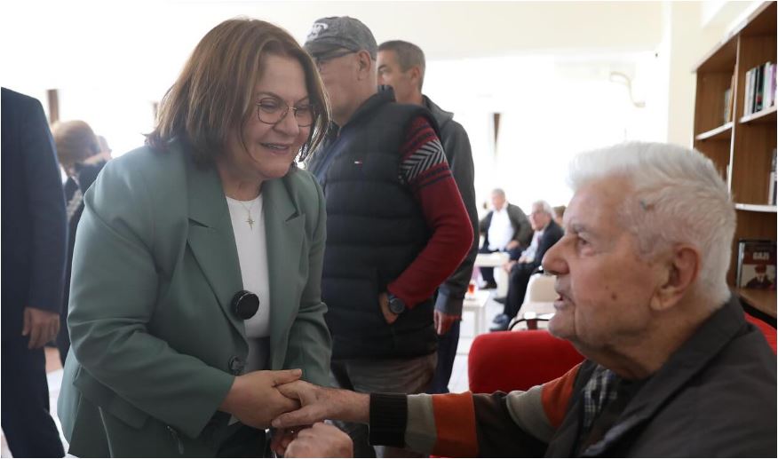 BAŞKAN GENÇAY’DAN HUZUREVİ SAKİNLERİNE ZİYARET